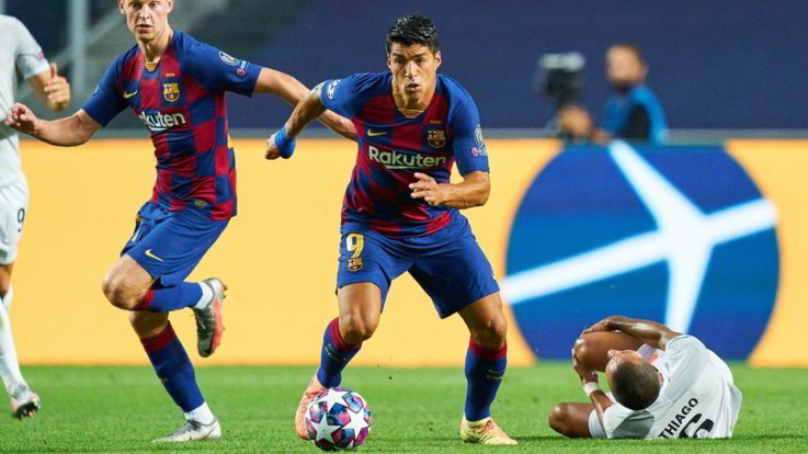Calciomercato, frenata Milik-Roma. Suarez-Juve,tempi si allungano