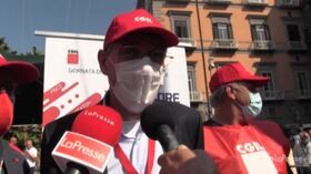 I lavoratori scesi in piazza a Roma: “Priorità al rinnovo dei contratti”
