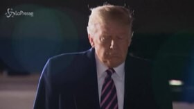 Morte Ginsburg, Trump lo scopre dai reporter: “Sono molto triste”