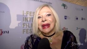 Castrovillari, Sandra Milo all’i-Fest e il ricordo di Fellini: “Persone così nascono una volta ogni cent’anni”