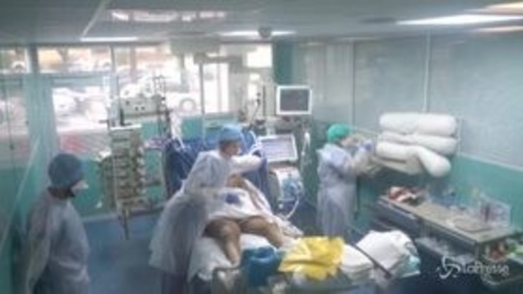 Covid, salgono contagi in Europa