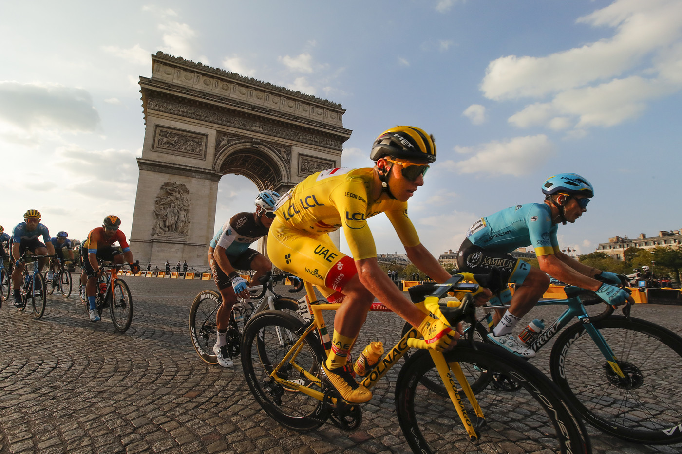 Tour de France, Parigi incorona Pogacar