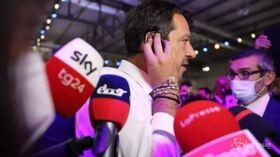 Elezioni, Salvini: “Non chiediamo dimissioni governo, chiediamo che ci ascolti”