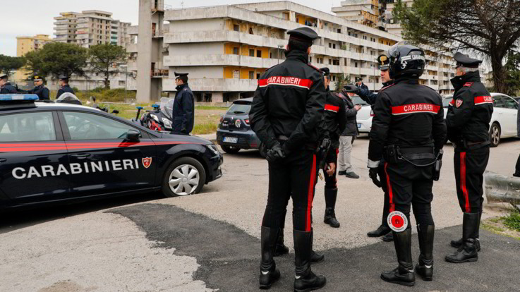 Rimini, 13enne cade dal secondo piano di un hotel e muore. Lutto cittadino