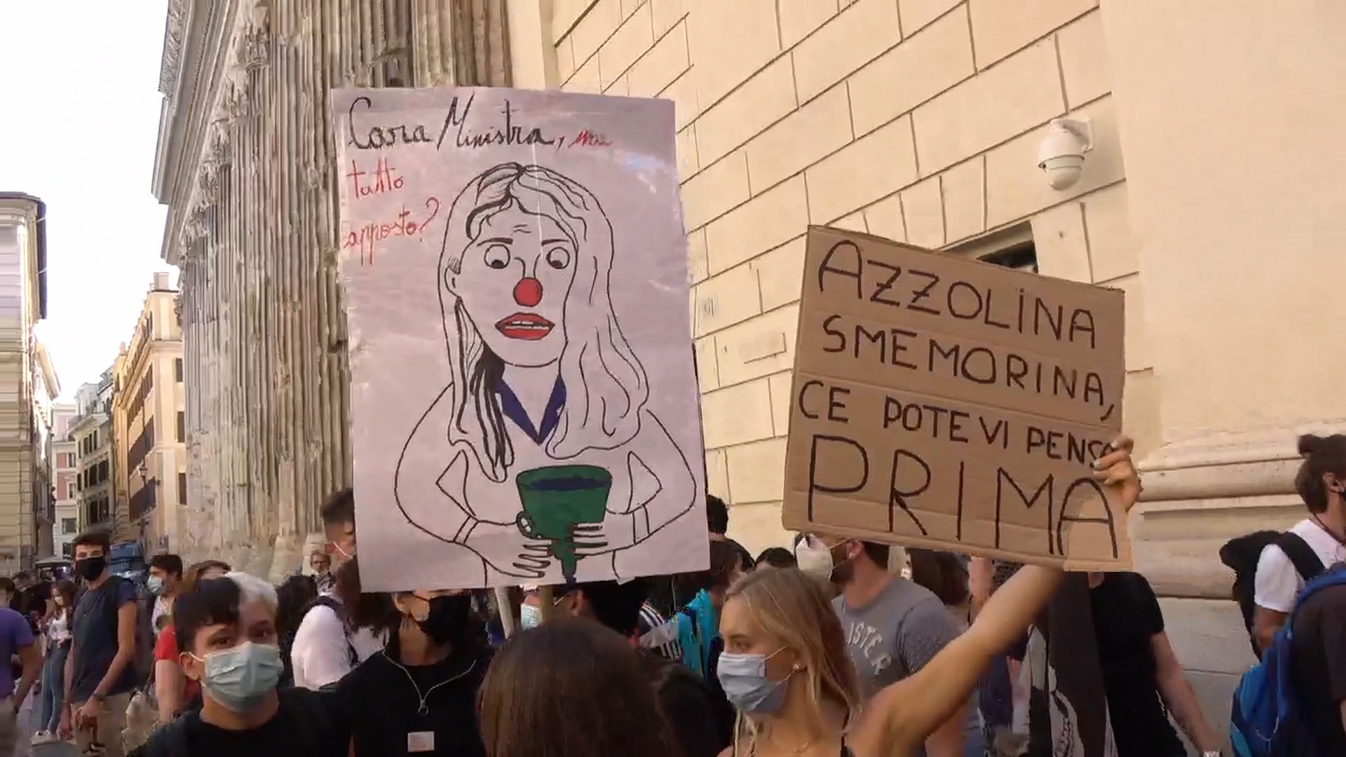 Giornata di proteste, studenti in piazza in tutta Italia