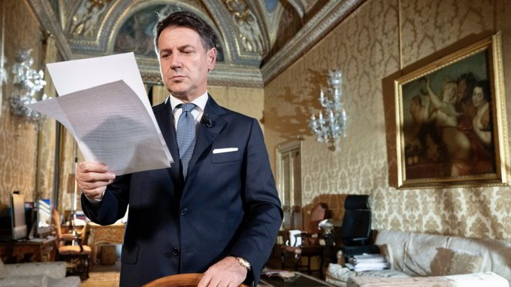 Conte: "Escludo lockdown totale, italiani rispetteranno regole"