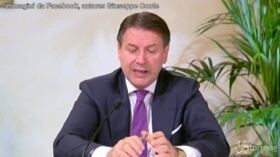 Coronavirus, Conte: “Senso responsabilità cittadini ha creato quel modello Italia che si sta rivelando molto efficace”