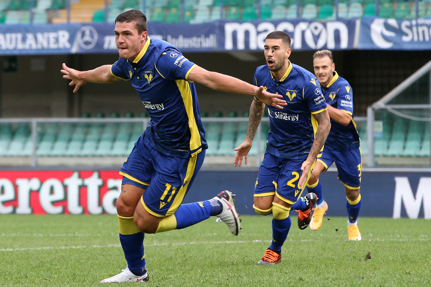 Serie A: il Verona batte di misura l’Udinese, decide Favilli