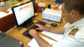 Coronavirus, fondi pubblici ricevuti illecitamente: 4 società denunciate