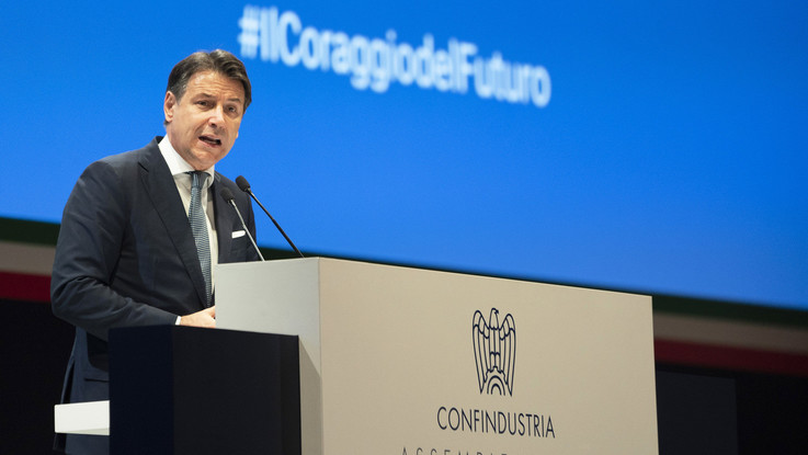 Confindustria, Conte: "Solo uniti vinceremo la sfida della ripartenza"