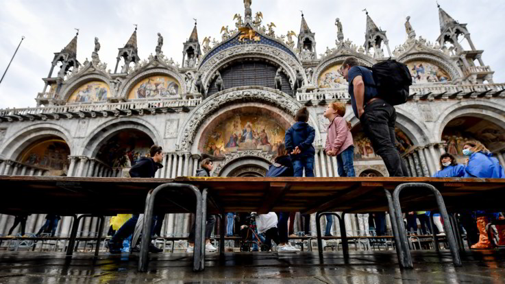 Venezia: debutta il Mose e salva la laguna dall'acqua alta