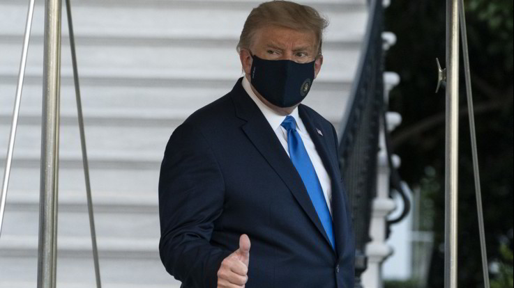 Usa, Trump rassicura dall'ospedale: "Sto meglio"
