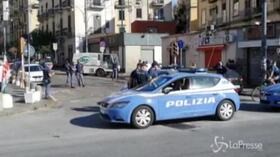Napoli, rapinatore 17enne ucciso dalla polizia in conflitto a fuoco