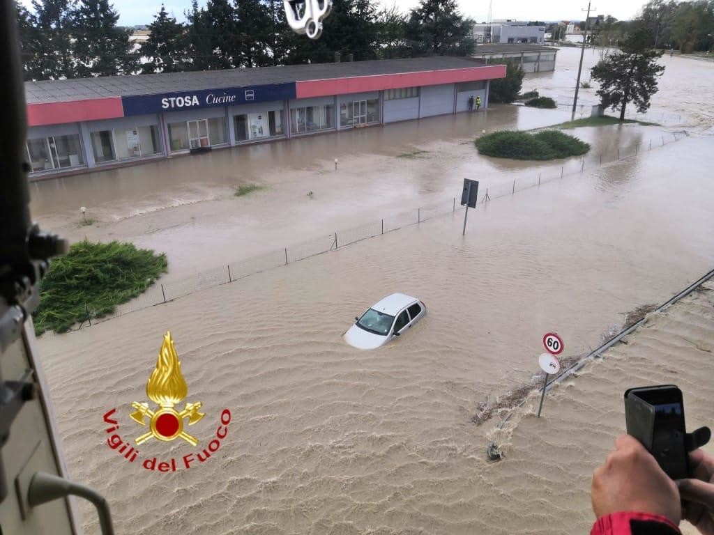 Maltempo, almeno 5 vittime in Liguria. Cirio: “Aiuto Stato imprescindibile”. Conte: “Risposte tempestive”