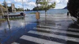 Maltempo in Piemonte, esondato il Lago Maggiore
