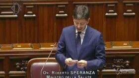 Coronavirus, Speranza: “Indispensabile alzare livello di guardia”