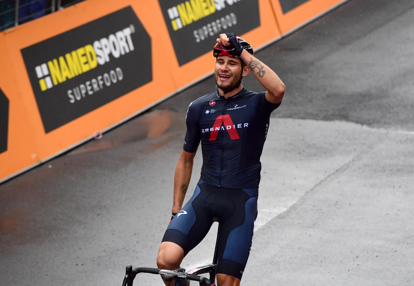 Giro d’Italia: l’azzurro Ganna conquista la quinta tappa