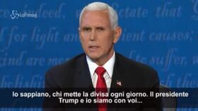 La mosca tormenta Pence durante il dibattito tv: i social si scatenano