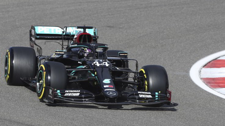 F1, Gp Eifel: pole di Bottas davanti a Hamilton. Quarto Leclerc
