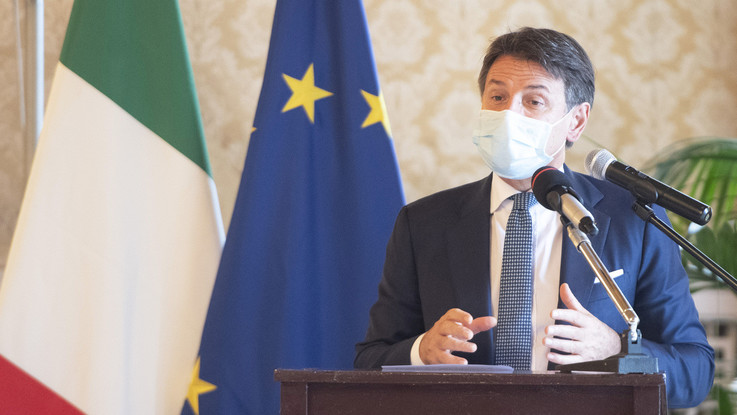 Conte: "No a lockdown generalizzato, se curva sale chiusure circoscritte"