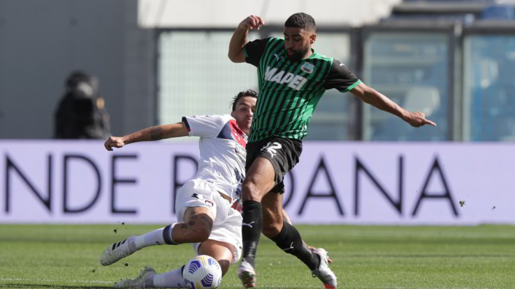 Sassuolo: Jeremy Toljan positivo al Covid-19