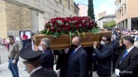 Cosenza, l’arrivo della salma di Jole Santelli alla camera ardente