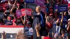 Usa2020, Trump in Nevada: “Biden consegnerà il vostro futuro alla Cina e al virus”