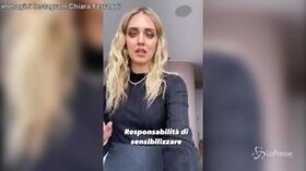 Chiara Ferragni sulle mascherine: “Piccolo gesto che fa la differenza”