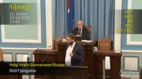 Terremoto in Islanda, il deputato fugge dal Parlamento