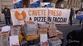 Roma: pizze davanti al Ministero dell’Economia, la protesta dei ristoratori