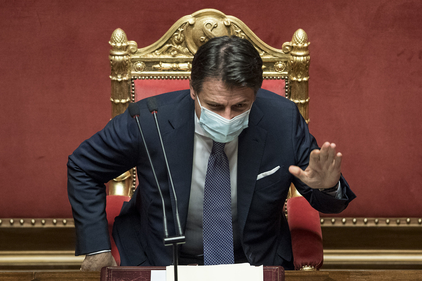 Conte chiede leale collaborazione a Regioni: “Nemico non è sconfitto”