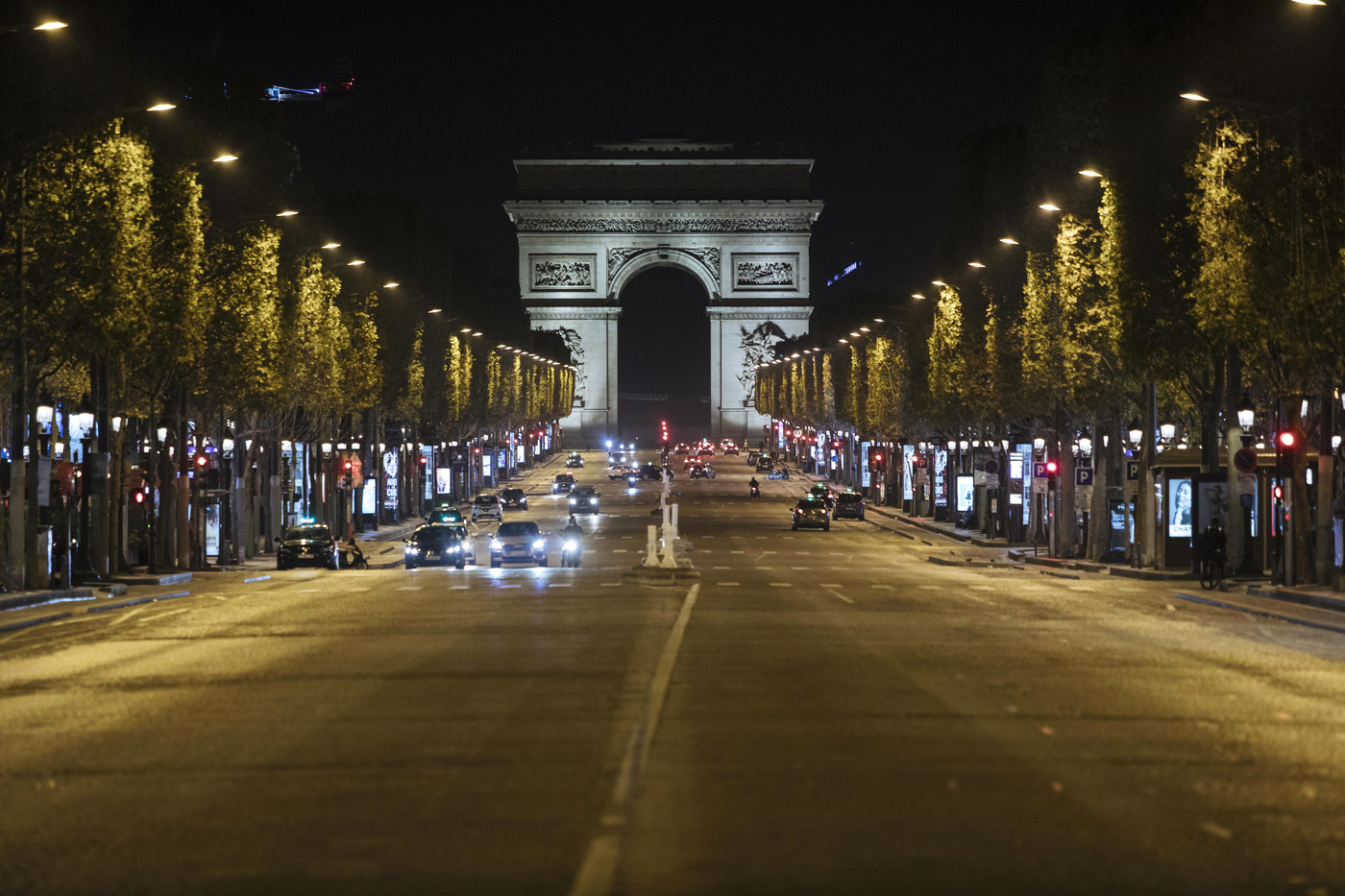 Boom di contagi in Francia, oltre 41 mila in un giorno