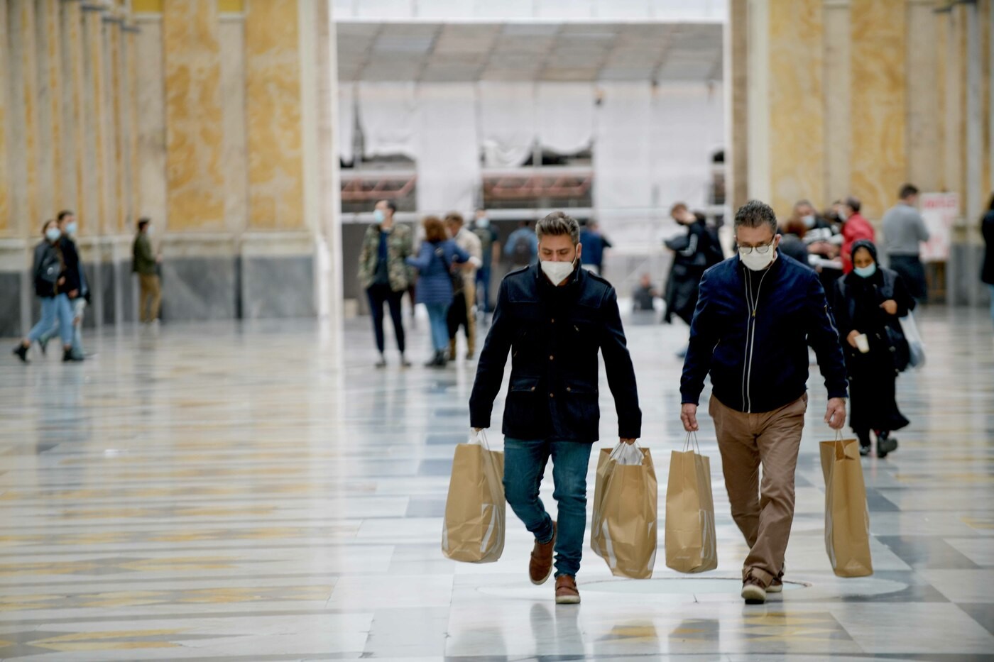 Verso il coprifuoco anche in Campania