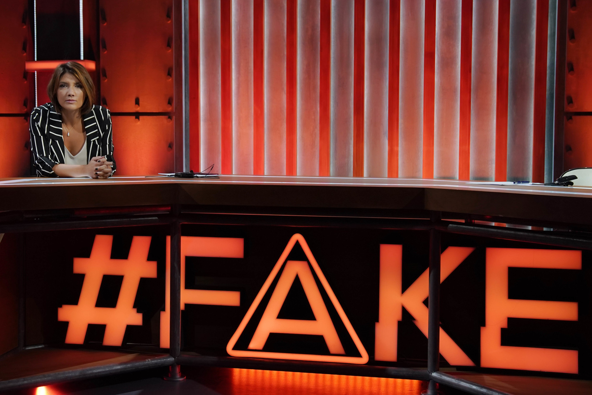 Oggi riparte ‘Fake-La fabbrica delle notizie’ sul Nove: reportage esclusivo da Wuhan