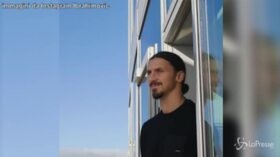 Covid, Ibra: “Non siete Zlatan, non sfidate il virus. Rispettate le regole”
