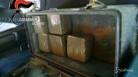 Salerno, traffico droga internazionale e riciclaggio: 25misure cautelari