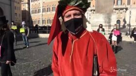 Roma, l’indotto dello spettacolo a Montecitorio: “Fateci lavorare o sarà la nostra fine”