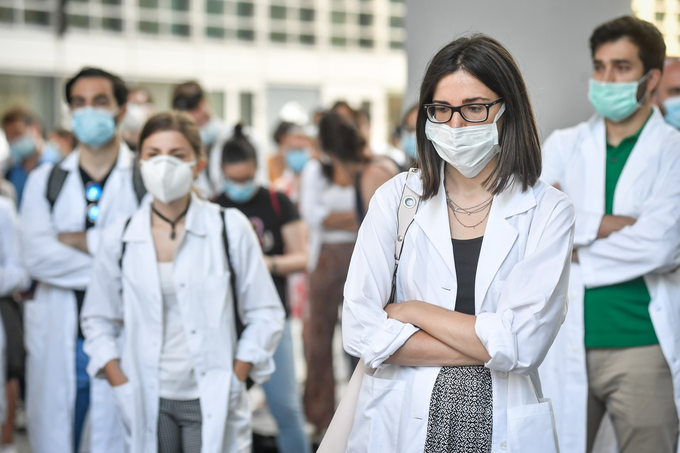 Coronavirus, Ordine medici milano: “Situazione critica, lockdown subito”