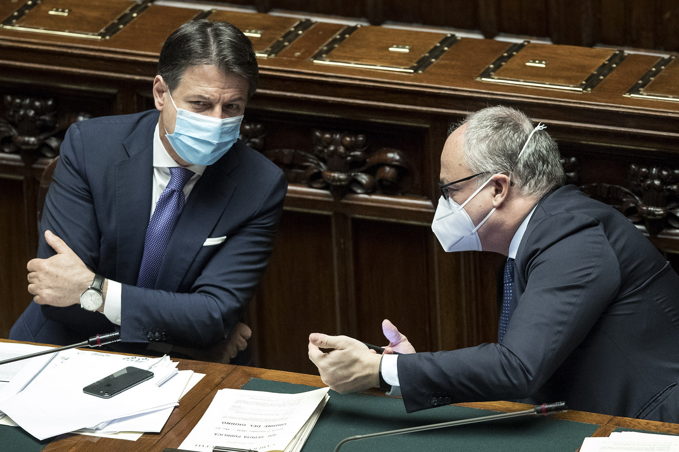 Coronavirus, maggioranza tratta su Dpcm, nuove misure entro mercoledì