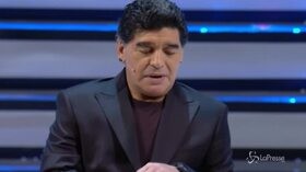 Maradona ricoverato: “Sintomi depressivi”