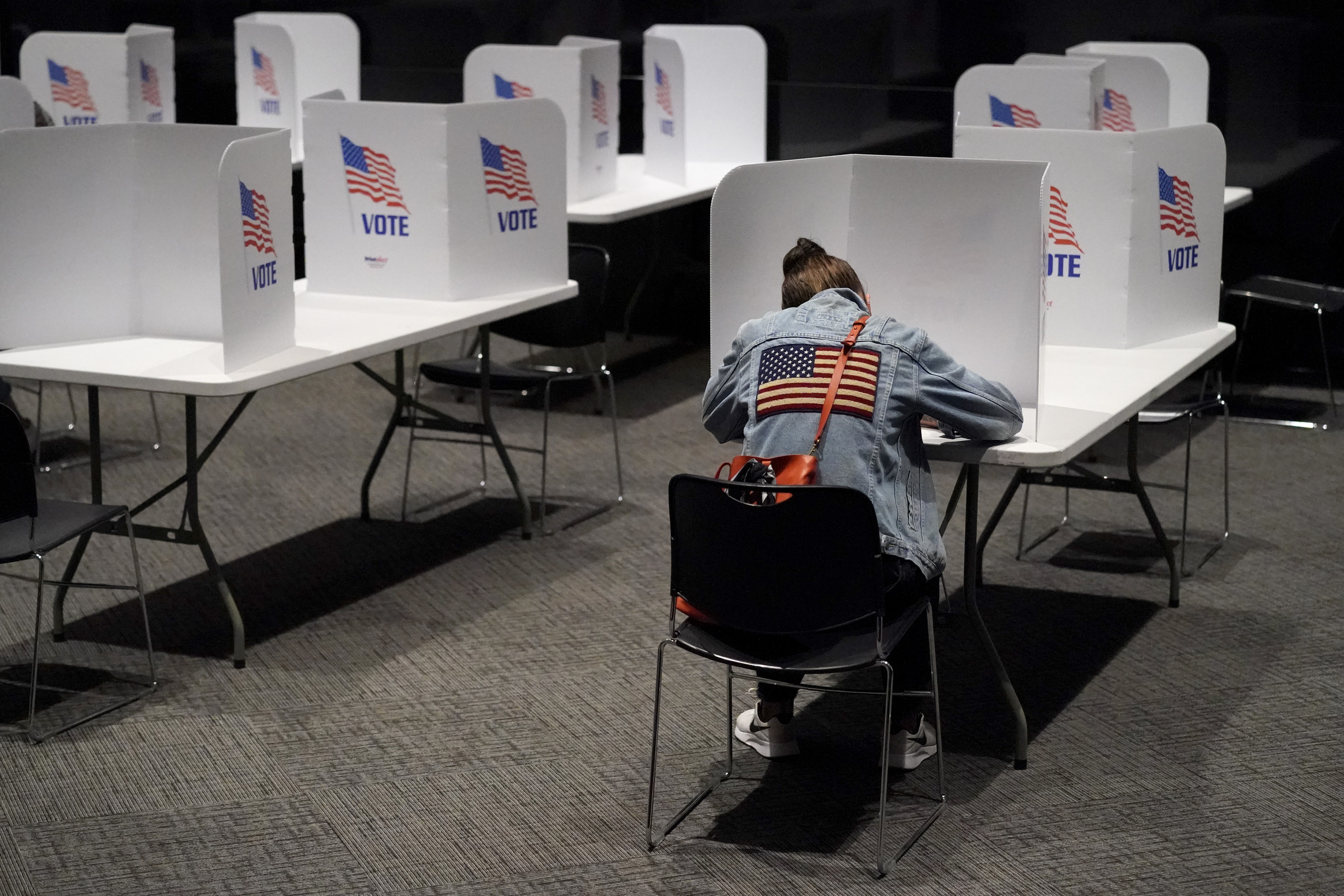Usa 2020, la lunga notte degli Stati Uniti: Biden sfida il presidente uscente Trump