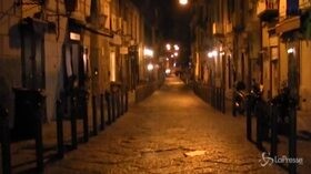 Napoli: scatta il coprifuoco dalle 22, deserte le strade della movida
