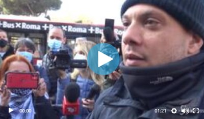Forza Nuova in piazza con Gilet arancioni, Castellino insulta la giornalista
