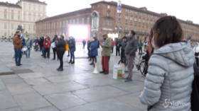 Coronavirus: a Torino nuove manifestazioni di protesta contro le restrizioni