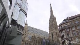 Austria: negozi aperti e gente a passeggio, Vienna si prepara così al lockdown
