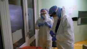 Coronavirus: contagi in Italia sotto quota 30 mila ma con pochi tamponi