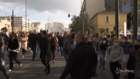 Grecia, scontri tra polizia e manifestanti a commemorazione Politecnico 1973