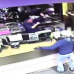 Bologna, arrestati i rapinatori dei supermercati