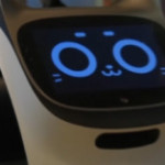 Mosca, camerieri robot al “Shokoladnitsa cafe”