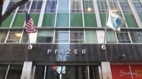 Vaccino, Pfizer chiede autorizzazione per l’uso